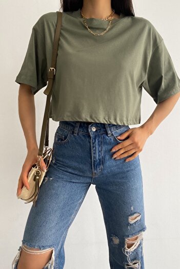 FEMELLE Women's Light Green 100% Cotton Crop T-Shirt