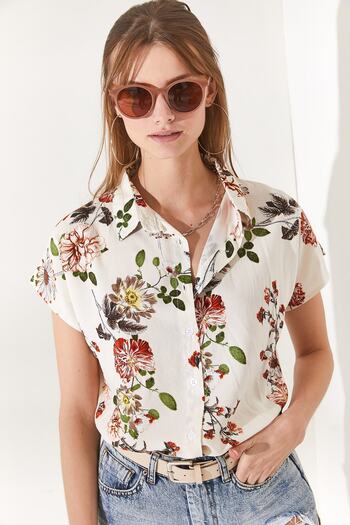 Olalook Women's Ecru Floral Bat Viscose Shirt GML-19000613