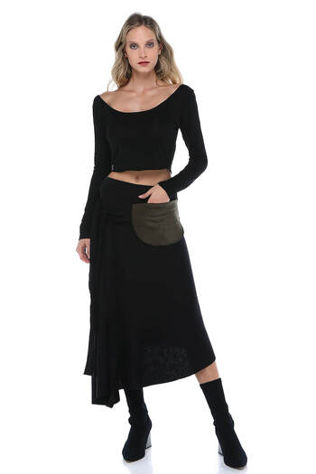 Quincey Women's Black Belted Asymmetrical Skirt EK2371