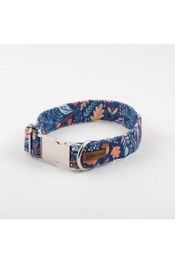 Lusi Doog Navy Blue Dog Collar and Female Dog Bow Tie Patterned