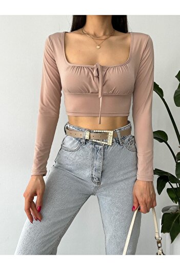 By Gecce Göğüs Üzeri Bağcıklı Uzun Kollu Crop