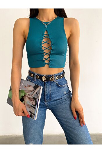 laughs Women's Green Crew Neck Low-cut Camisole Crop Blouse Blz4421