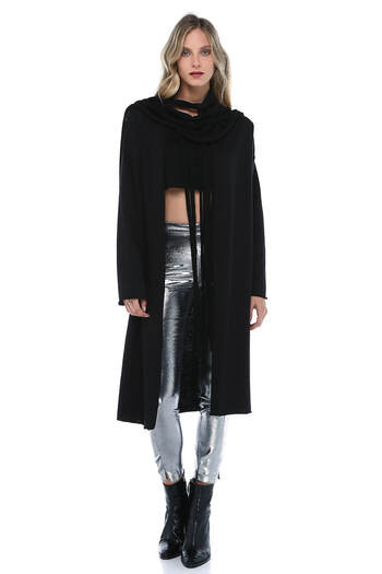 Quincey Women's Black Collar Detailed Long Cardigan HK2410