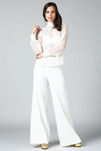Quincey Women's White Lace Detailed Blouse BD2265