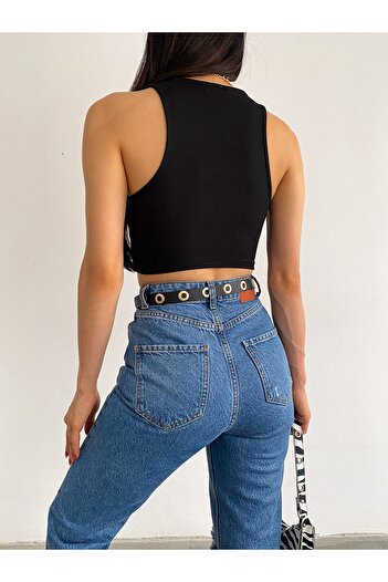 laughs Women's Black V-Neck Thick Strap Collar Detailed Six Elastic Camisole Crop Blouse Blz8832