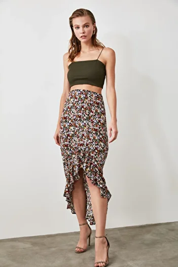 Trendyol Collection Green Slit Asymmetrical Midi Skirt TWOSS20ET0166