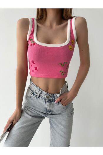 Quzu Women's Print Detailed Crop