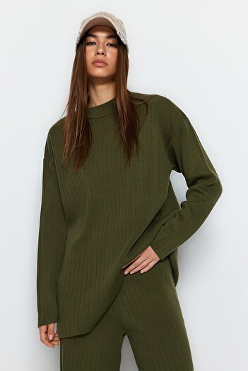 Trendyol Collection Oil Green Basic Knitwear Set - Wide Fit Twoaw23Au00255