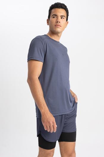 DeFacto Fit Slim Fit Taytlı Spor Şort Tyc00832833922
