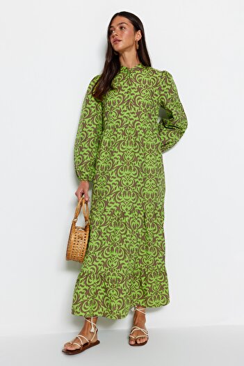 Trendyol Modest Φόρεμα από βαμβακερό ύφασμα με πράσινη στάμπα με μισή πατιλέτα TCTSS23EB00222