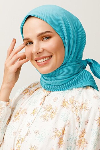 Mooncorn Turquoise Pleated Scarf