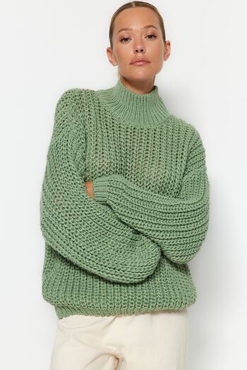 Trendyol Collection Pulover Mint Wide Fit, texturat moale, tricotaj cu guler de bază TWOAW23KZ01810