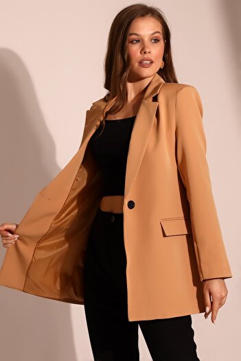 COCOCİX ΜΟΝΟ ΚΟΥΜΠΙ BLAZER ΜΟΝΤΕΛΟ ΜΠΟΥΦΑΝ
