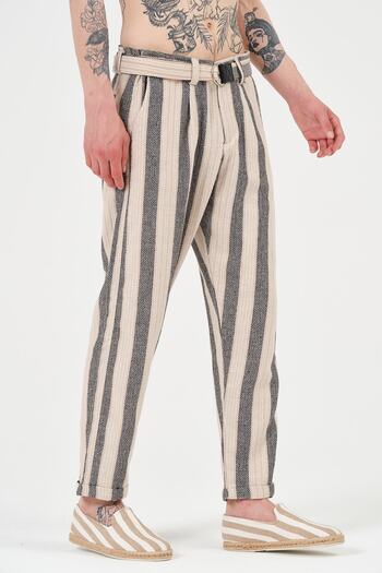 RELAXL Men's Beige Black Belt Buckle Double Leg Pleated Style Trousers