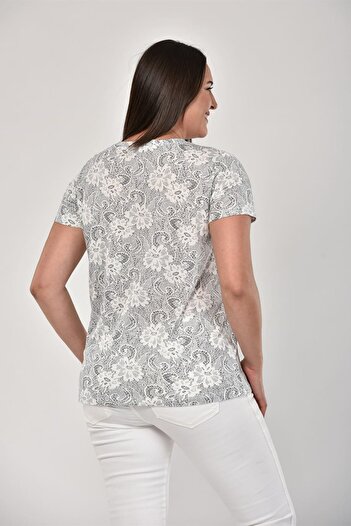 Seamoda Kadın Ekru Karışık Çiçek Desen Kısa Kol Basic Tshirt PRA-489607-982483
