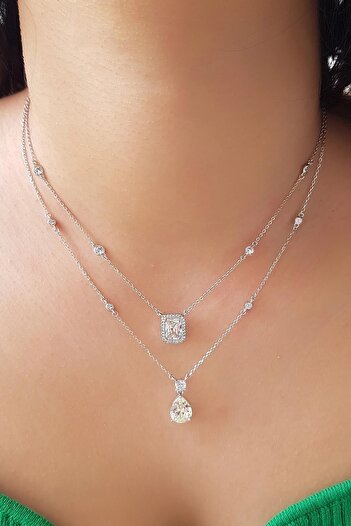 MorMajor Silver İTHAL MOZANİT G COLOR DİKDÖRTGEN GÜMÜŞ KOLYE