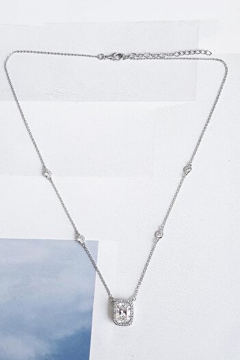 MorMajor Silver İTHAL MOZANİT G COLOR DİKDÖRTGEN GÜMÜŞ KOLYE