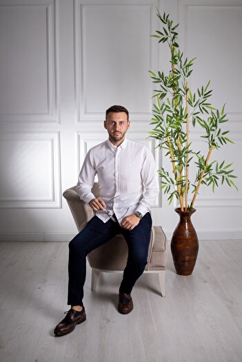 Sarar Eleta Slim Fit Біла лляна сорочка