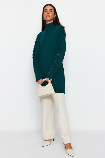 Trendyol Modest Dark Green Sleeve Pearl Detailed Knitwear Sweater TCTAW24AK00129