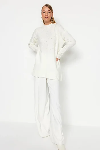 Trendyol Modest Ecru Pearl Detailed Knitwear Sweater TCTAW24AK00131
