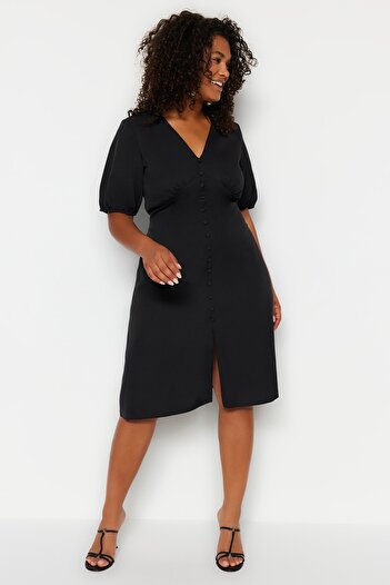 Trendyol Curve Black Buttoned Slit Detailed Woven Dress TBBSS23AH00257