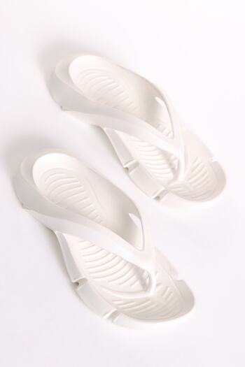 Tonny Black Women's White Thick Soled Flip Flop Eva Slippers
