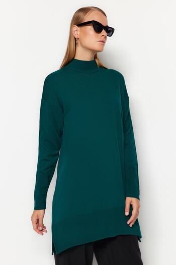 Trendyol Modest Dark Green Stand-up Collar Knitwear Sweater TCTAW24AK00007