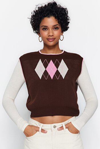 Trendyol Collection Brown Crop Knitwear Sweater TWOAW22BZ0061