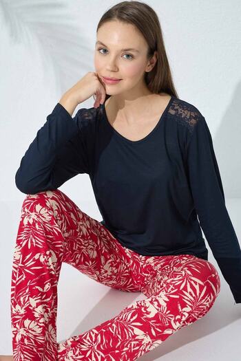 Siyah İnci Navy Blue Patterned Lace Detailed Viscose Pajama Set