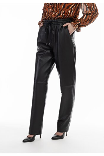 Faina Lederhosen Colina