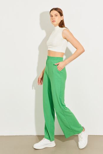 Bipantolon Women's Benetton Green Elastic Waist Double Pocket Wide Leg Wrinkled Trousers