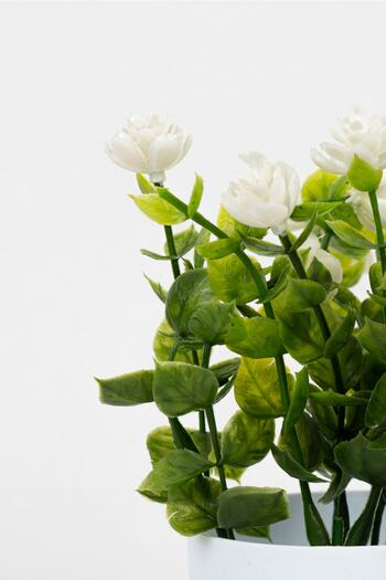 YAPAY ÇİÇEKÇİNİZ Artificial Flower in White Mini Pot