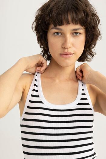 DeFacto Fitted U-Neck Ribbed Camisole Athlete A8271ax23sm