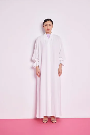 Nuum Design White Abaya with Rubber Detail on the Sleeve
