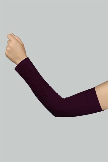 Altobeh Lacy Beaded Guipure Practical Hijab Pearl Sleeve Combed Cotton Prayer Sleeve - Plum