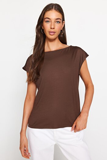 Trendyol Collection Brown Regular Flexible Crew Neck Knitted Blouse TWOSS23BZ00968
