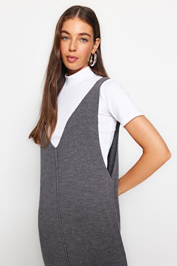 Trendyol Collection Anthracite Maxi V Neck Gilet Πλεκτό Φόρεμα TWOAW24EL00011