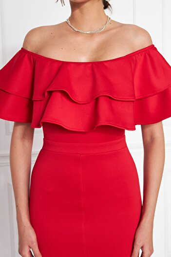 bayansepeti Flexible Scuba Fabric Low Shoulder Slit Detailed Fish Cut Maxi Length Red Evening Dress 164