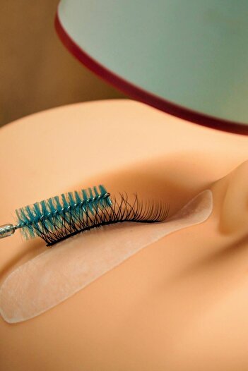 T&Y EYELASH İpek Kirpik , YY D Kıvrım , 0.07 Kalınlık , 11 mm , T&Y , 16 Sıra