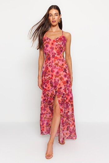 Trendyol Collection Fuchsia A-Linie gefüttertes Maxi-Webkleid mit Blumendruck und Taillendetail TWOSS20EL1270