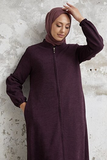 InStyle Eleni Sleeve Sequin Detailed Abaya - Purple