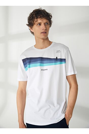 Discovery Expedition Kırık Beyaz Erkek Bisiklet Yaka Relaxed Baskılı T-Shirt HARDAP
