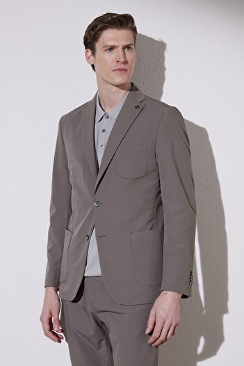BROOKS BROTHERS Men's Camel Slim Fit Mono Neck Pocket Performance Jacket