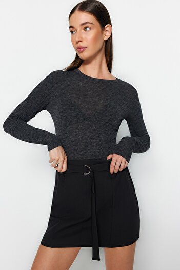 Trendyol Collection Mini tkana spódnica w kształcie litery A z czarnym paskiem TWOAW24ET00034