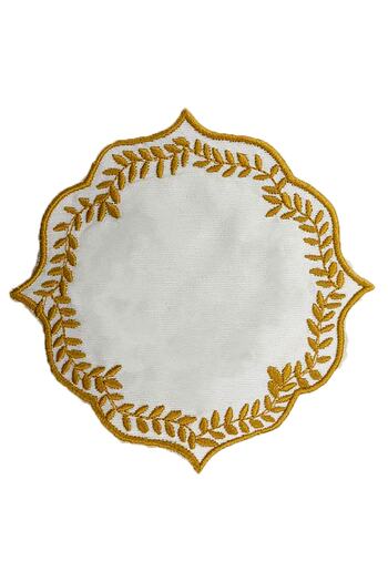 AYNAKIŞÇEYİZ 6-Piece Row Spike Patterned Embroidery Linen Coffee Side Presentation Napkin & Coaster