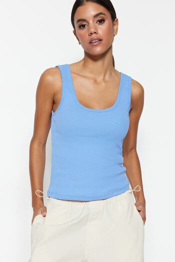 Trendyol Collection Purple Fitted/Body-Sitting Pool Collar Ribbed Flexible Knitted Tank Top TWOSS22AL0042
