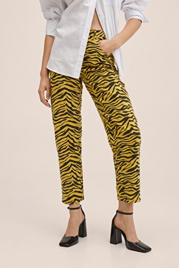 MANGO Woman Senffarbene Damenjeans 27003272