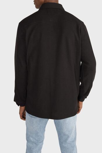 Calvin Klein Pamuklu Regular Fit Tek Cepli Gömlek J30J323519BEH Erkek GÖMLEK J30J323519 BEH