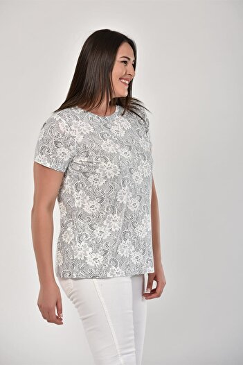 Seamoda Women's Ecru Mixed Flower Pattern Short Sleeve Basic Tshirt PRA-489607-982483