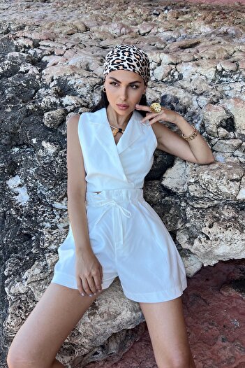 Seda Yalçın Atelier Ecru Tie Detailed Vest and Shorts Set